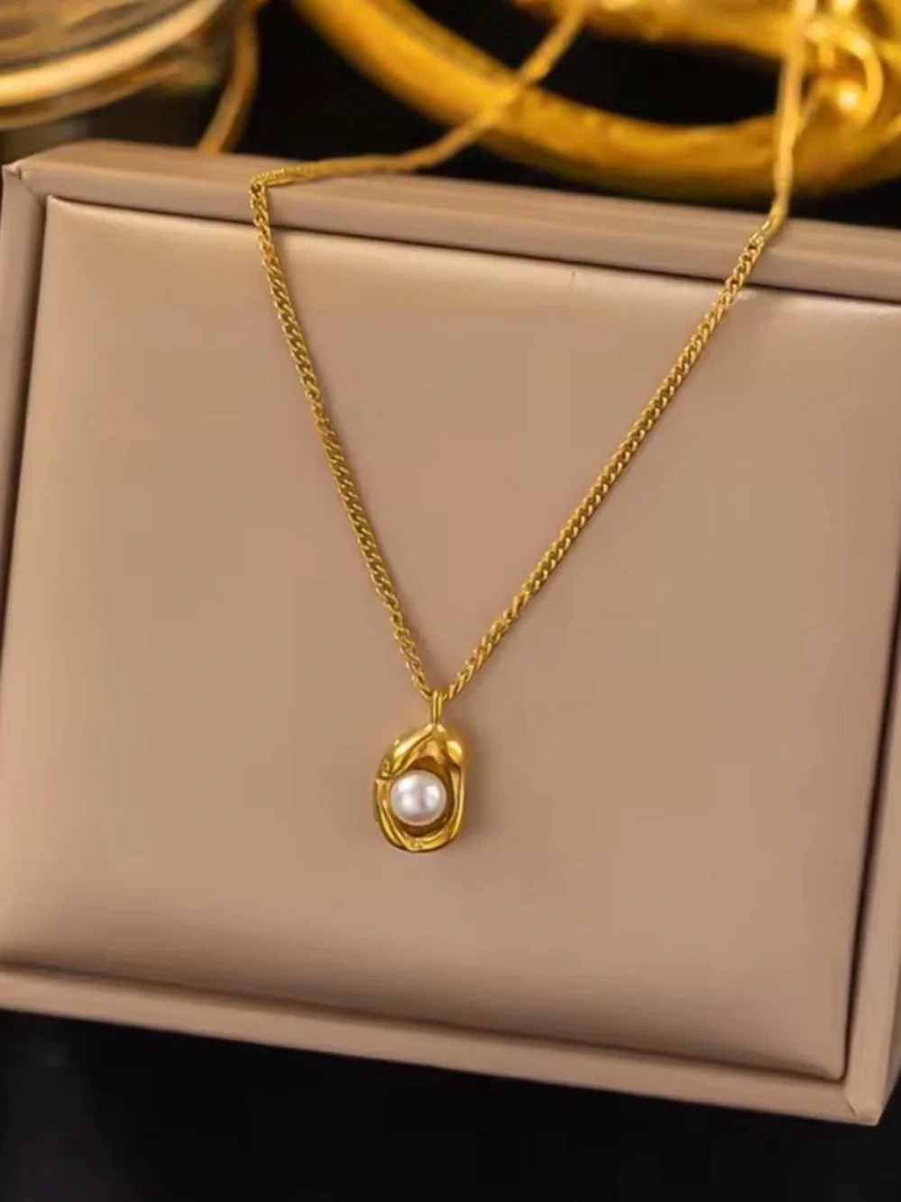 18K Gold Simplicity Retro Pea Pearl Gold waterproof
